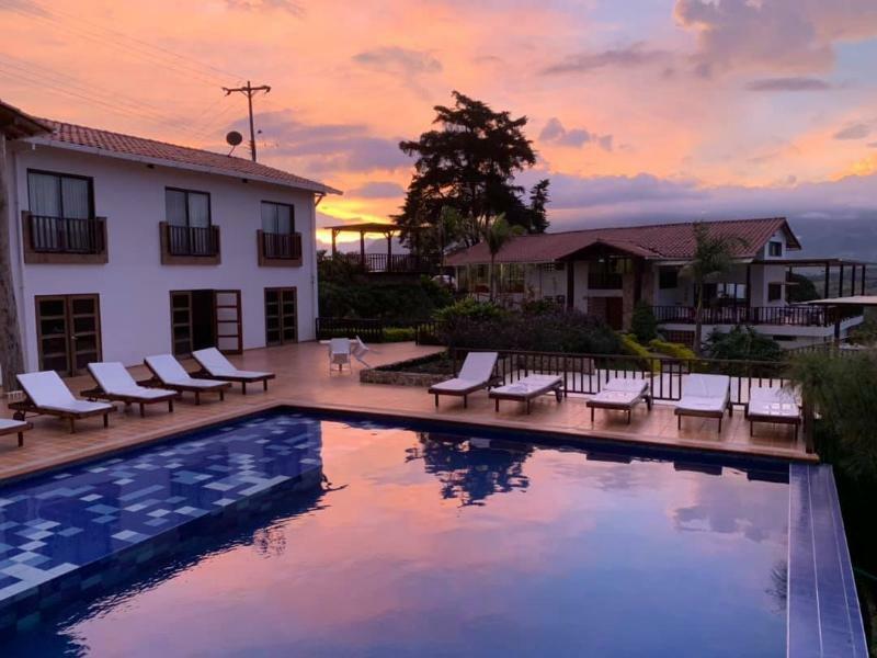 La Huerta Hotel Jiguales 외부 사진